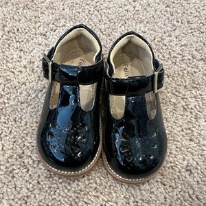 Toddler Mary Janes - Size 5